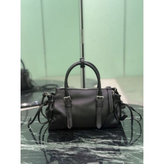Replica identica Borsa a tracolla Prada Mini Bonnie 1BA499 nera Replica fedele Borsa a tracolla Prada Mini Bonnie 1BA499 nera Imitazione Fake