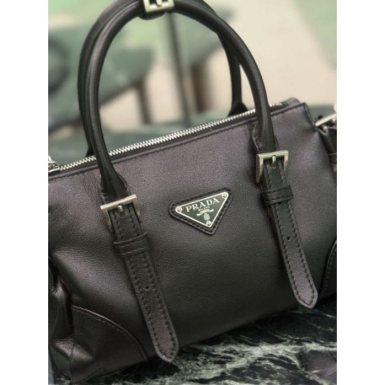 Replica identica Borsa a tracolla Prada Mini Bonnie 1BA499 nera Replica fedele Borsa a tracolla Prada Mini Bonnie 1BA499 nera Imitazione Fake