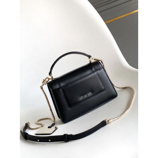 Replica fedele Borsa Bvlgari Serpenti Forever Mini con manico superiore Versione Chip Nero Imitazione Fake
