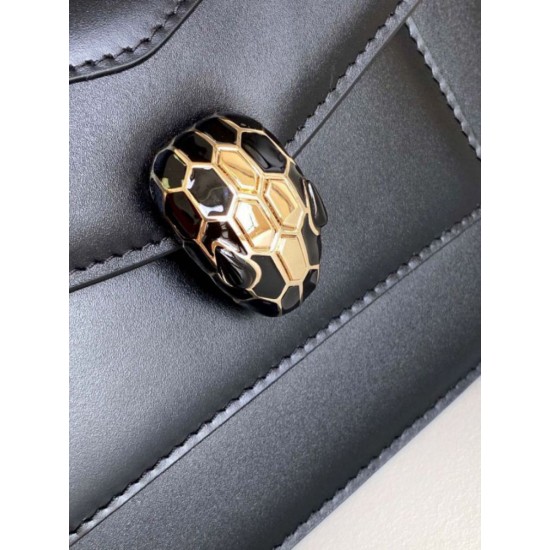 Replica fedele Borsa Bvlgari Serpenti Forever Mini con manico superiore Versione Chip Nero Imitazione Fake