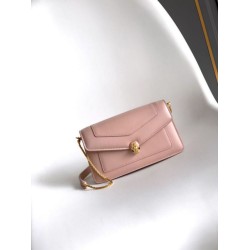 Replica fedele Pochette con catena Bvlgari Serpenti Forever 20cm Versione Chip Rosa Imitazione Fake