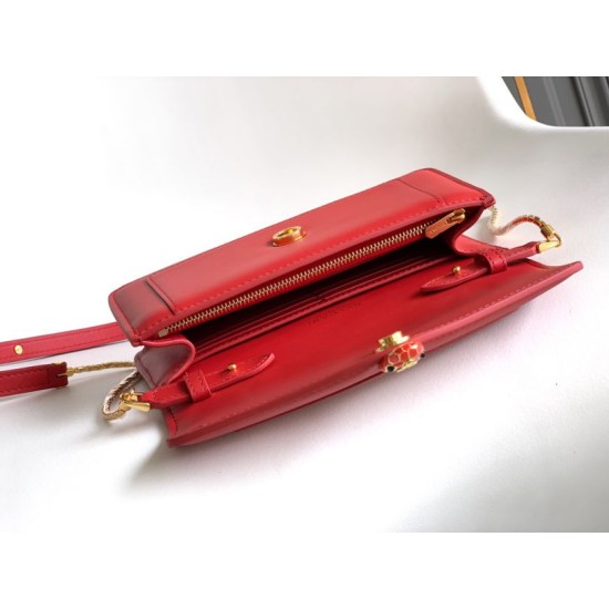 Replica fedele Pochette con catena Bvlgari Serpenti Forever 20cm Versione Chip Rosso Imitazione Fake