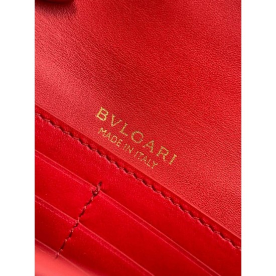 Replica fedele Pochette con catena Bvlgari Serpenti Forever 20cm Versione Chip Rosso Imitazione Fake