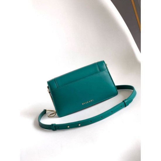 Replica fedele Pochette con catena Bvlgari Serpenti Forever 20cm Versione Chip verde Imitazione Fake