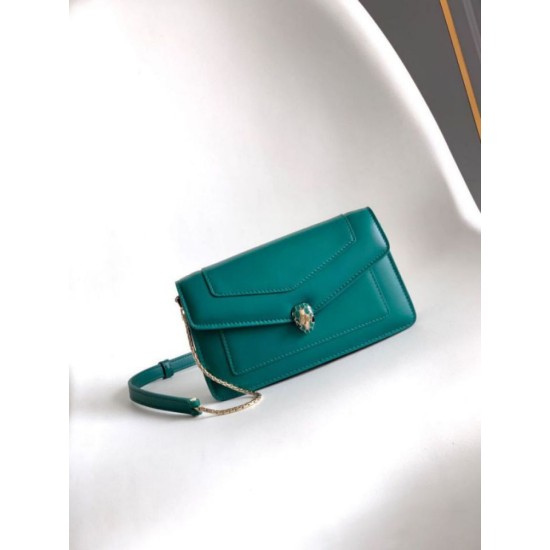 Replica fedele Pochette con catena Bvlgari Serpenti Forever 20cm Versione Chip verde Imitazione Fake