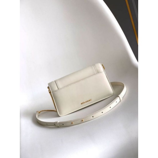 Replica fedele Pochette con catena Bvlgari Serpenti Forever 20cm Versione Chip bianco Imitazione Fake