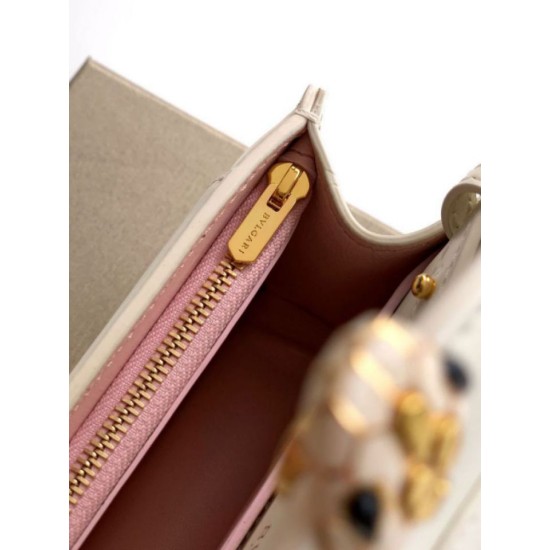 Replica fedele Pochette con catena Bvlgari Serpenti Forever 20cm Versione Chip bianco Imitazione Fake