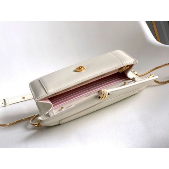 Replica fedele Pochette con catena Bvlgari Serpenti Forever 20cm Versione Chip bianco Imitazione Fake