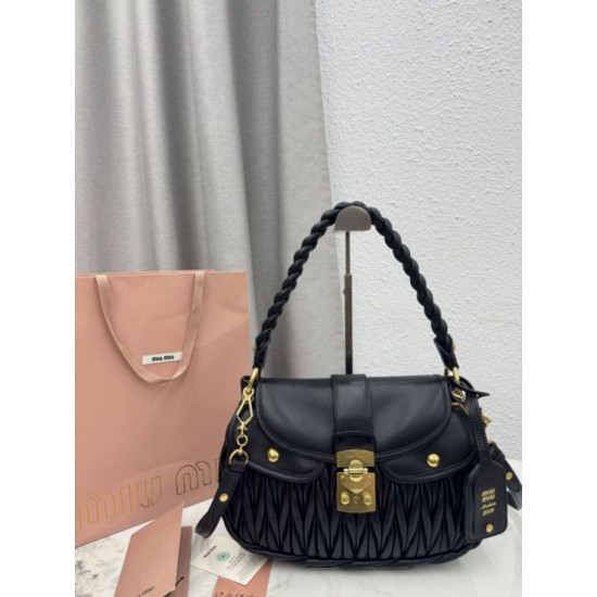 Replica fedele Borsa a mano trapuntata Miu Miu 5BC213 nera Imitazione Fake