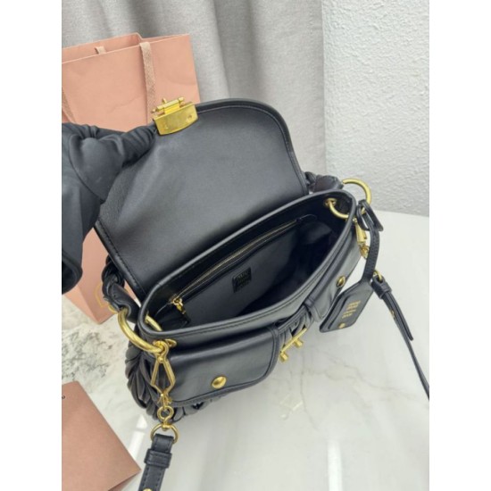 Replica fedele Borsa a mano trapuntata Miu Miu 5BC213 nera Imitazione Fake