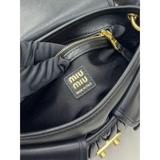 Replica fedele Borsa a mano trapuntata Miu Miu 5BC213 nera Imitazione Fake