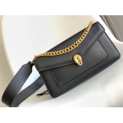 Replica fedele Borsa a tracolla Bvlgari Serpenti East-West Maxi Chain Versione Chip nera Imitazione Fake