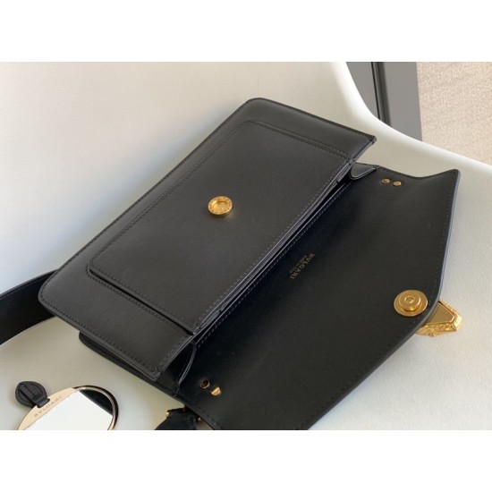 Replica fedele Borsa a tracolla Bvlgari Serpenti East-West Maxi Chain Versione Chip nera Imitazione Fake