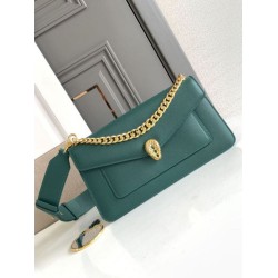 Replica fedele Borsa a tracolla Bvlgari Serpenti East-West Maxi Chain Versione Chip verde Imitazione Fake