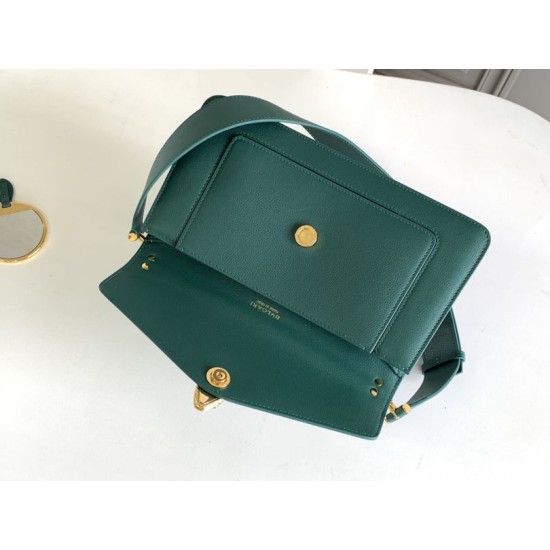 Replica fedele Borsa a tracolla Bvlgari Serpenti East-West Maxi Chain Versione Chip verde Imitazione Fake