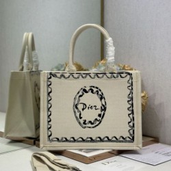 Replica identica Borsa shopping Dior Book Tote Rosa Wave con tracolla Replica fedele Borsa shopping Dior Book Tote Rosa Wave con tracolla Imitazione Fake