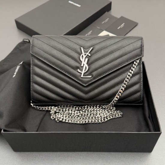 Replica di alta qualità Portafoglio a catena YSL Saint Laurent Envelope pelle originale nero argento Replica perfetta Portafoglio a catena YSL Saint Laurent Envelope pelle originale nero argento Imitazione Fake