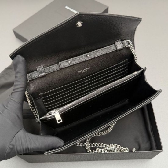 Replica di alta qualità Portafoglio a catena YSL Saint Laurent Envelope pelle originale nero argento Replica perfetta Portafoglio a catena YSL Saint Laurent Envelope pelle originale nero argento Imitazione Fake
