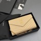 Replica di alta qualità Portafoglio a catena YSL Saint Laurent Envelope pelle originale albicocca Replica perfetta Portafoglio a catena YSL Saint Laurent Envelope pelle originale albicocca Imitazione Fake