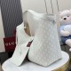 Replica di alta qualità Borsa grande Gucci Giglio traforata GG 853971 bianca Replica perfetta Borsa grande Gucci Giglio traforata GG 853971 bianca Imitazione Fake
