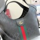 Replica di alta qualità Borsa piccola Gucci Giglio traforata GG 860845 Nero Replica perfetta Borsa piccola Gucci Giglio traforata GG 860845 Nero Imitazione Fake