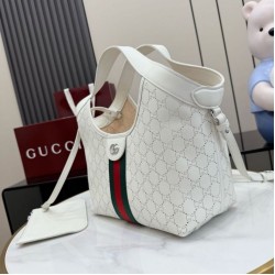 Replica di alta qualità Borsa piccola Gucci Giglio traforata GG 860845 bianca Replica perfetta Borsa piccola Gucci Giglio traforata GG 860845 bianca Imitazione Fake