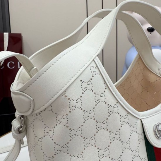 Replica perfetta Borsa piccola Gucci Giglio traforata GG 860845 bianca Imitazione Fake