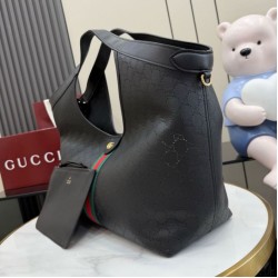 Replica di alta qualità Borsa grande Gucci Giglio 853971 traforata GG Nero Replica perfetta Borsa grande Gucci Giglio 853971 traforata GG Nero Imitazione Fake