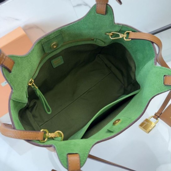 Replica di alta qualità Borsa Tote Miu Miu hammered marrone Replica perfetta Borsa Tote Miu Miu hammered marrone Imitazione Fake