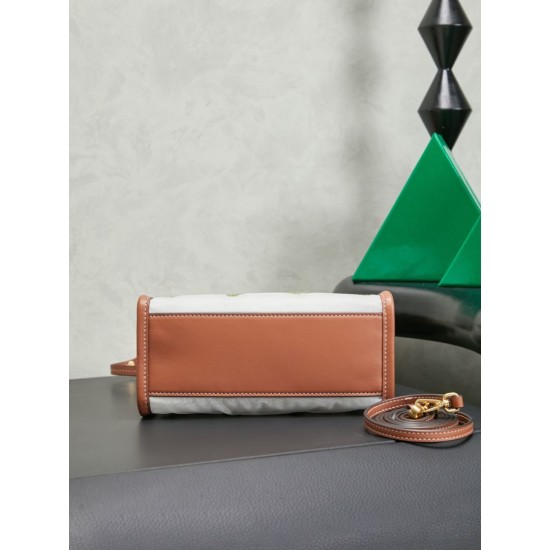 Replica di alta qualità Borsa tote rete ricamata Miu Miu 5BA310 19cm Replica perfetta Borsa tote rete ricamata Miu Miu 5BA310 19cm Imitazione Fake