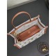 Replica di alta qualità Borsa tote rete ricamata Miu Miu 5BA310 19cm Replica perfetta Borsa tote rete ricamata Miu Miu 5BA310 19cm Imitazione Fake