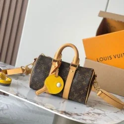 Replica perfetta Borsa Keepall Bandoulière 25 Louis Vuitton 26s  Imitazione Falsa