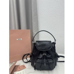 Replica perfetta Zaino Miu Miu 26s pelle cerata 5bc043 22cm nero Imitazione Falsa
