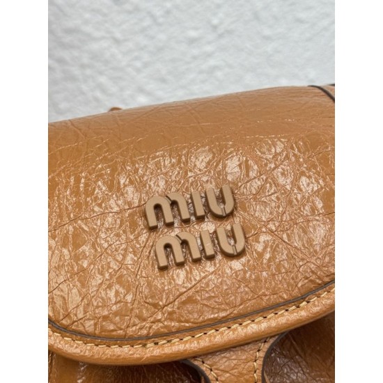 Replica di lusso Zaino Miu Miu 26s pelle cerata 5bc043 marrone Replica perfetta Zaino Miu Miu 26s pelle cerata 5bc043 marrone Imitazione Falsa