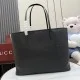 Replica di lusso Borsa tote grande Gucci 874745 Tribeca con perforazioni nera Replica perfetta Borsa tote grande Gucci 874745 Tribeca con perforazioni nera Imitazione Falsa