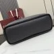 Replica di lusso Borsa tote grande Gucci 874745 Tribeca con perforazioni nera Replica perfetta Borsa tote grande Gucci 874745 Tribeca con perforazioni nera Imitazione Falsa