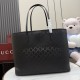 Replica di lusso Borsa tote grande Gucci 874745 Tribeca con perforazioni nera Replica perfetta Borsa tote grande Gucci 874745 Tribeca con perforazioni nera Imitazione Falsa