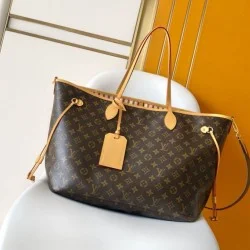 Replica di lusso Borsa LV Neverfull Inside Out GM M28538 Replica perfetta Borsa LV Neverfull Inside Out GM M28538 Imitazione Falsa