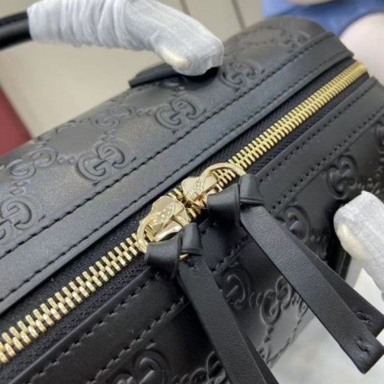 Replica di lusso Borsa Gucci Boston media con emblema GG 848886 Nero Replica perfetta Borsa Gucci Boston media con emblema GG 848886 Nero Imitazione Falsa