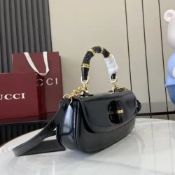 Replica di lusso Borsa Gucci Bamboo Diva 827750 nera Replica perfetta Borsa Gucci Bamboo Diva 827750 nera Imitazione Falsa