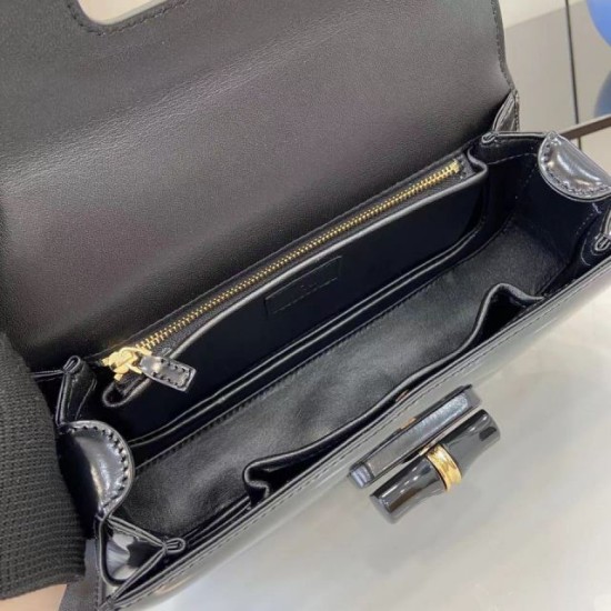 Replica di lusso Borsa Gucci Bamboo Diva 827750 nera Replica perfetta Borsa Gucci Bamboo Diva 827750 nera Imitazione Falsa