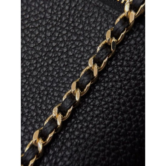 Replica di lusso Beauty case grande Chanel Métiers d'art con catena AP5437 Nero Replica perfetta Beauty case grande Chanel Métiers d'art con catena AP5437 Nero Imitazione Falsa