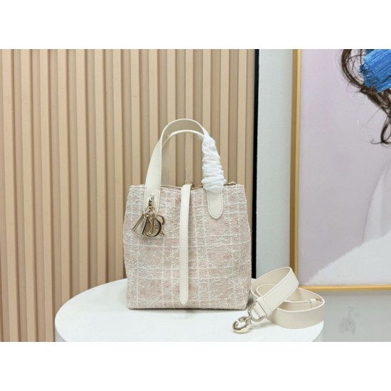 Replica di lusso Borsa tote verticale Dior Tweed Toujours motivo Cannage rosa Replica perfetta Borsa tote verticale Dior Tweed Toujours motivo Cannage rosa Imitazione Falsa