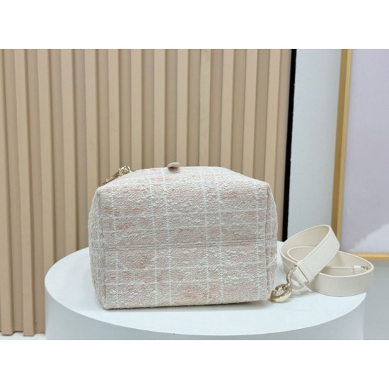 Replica di lusso Borsa tote verticale Dior Tweed Toujours motivo Cannage rosa Replica perfetta Borsa tote verticale Dior Tweed Toujours motivo Cannage rosa Imitazione Falsa