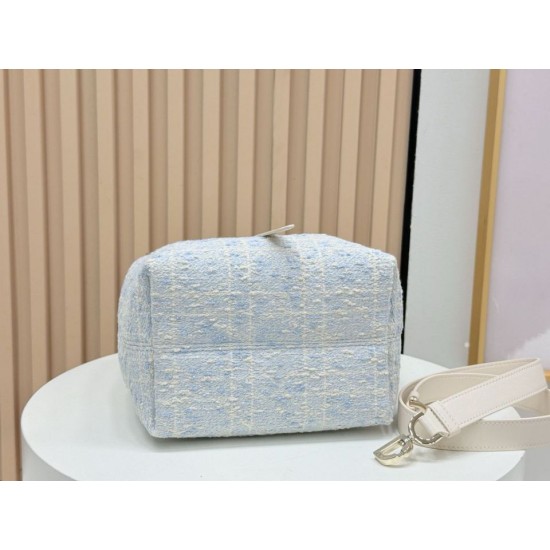 Replica perfetta Borsa tote verticale Dior Tweed Toujours motivo Cannage Blu Imitazione Falsa