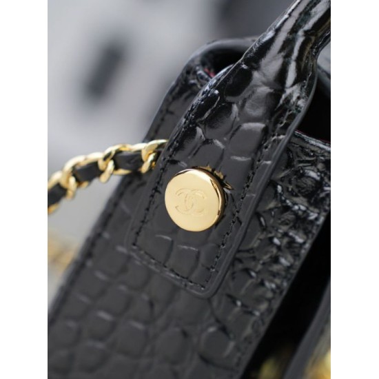 Replica di lusso Mini borsa a tracolla Chanel stampa coccodrillo AS6424 Nero Replica perfetta Mini borsa a tracolla Chanel stampa coccodrillo AS6424 Nero Imitazione Falsa