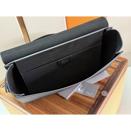 Replica di lusso Borsa a tracolla Dior Normandie con patta nera Replica perfetta Borsa a tracolla Dior Normandie con patta nera Imitazione Falsa