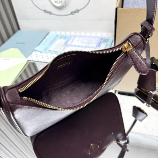 Replica AAA Borsa Prada Re-Edition 2005 Saffiano Borgogna Replica Perfetta Borsa Prada Re-Edition 2005 Saffiano Borgogna Imitazione Falsa