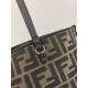 Replica AAA Borsa tote piccola Fendi in tessuto jacquard Marrone Replica Perfetta Borsa tote piccola Fendi in tessuto jacquard Marrone Imitazione Falsa