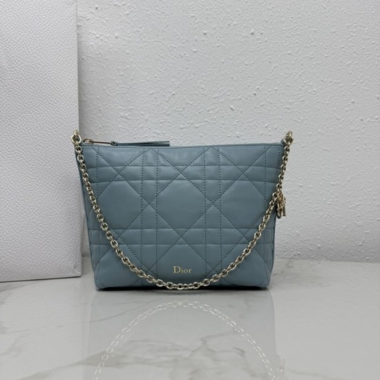 Replica AAA Pochette Dior Travel Nomad S2613 blu Replica Perfetta Pochette Dior Travel Nomad S2613 blu Imitazione Falsa